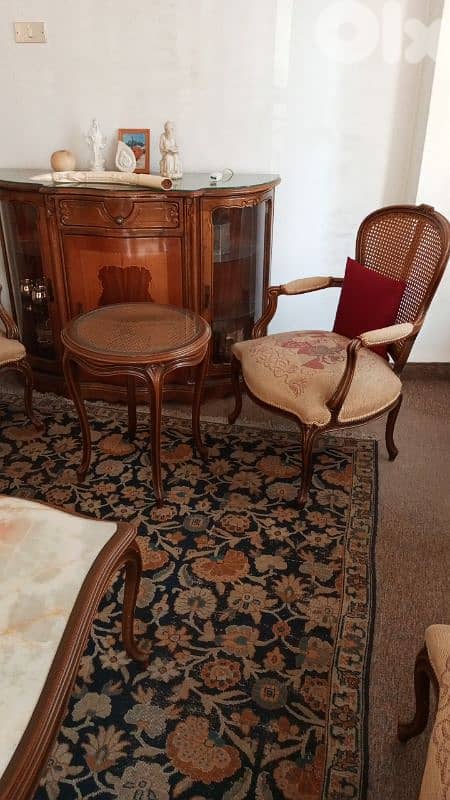 Antique salon for sale affordable price 0