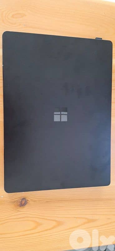 Microsoft Surface Laptop - Touchscreen 2