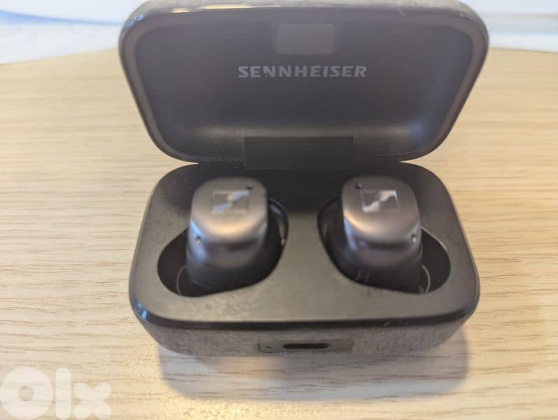 Sennheiser MOMENTUM True Wireless 3 Earbuds 0