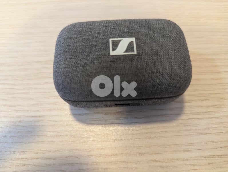 Sennheiser MOMENTUM True Wireless 3 Earbuds 1