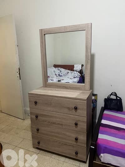 شفنيرة مع مراية جديدة من المعمل بافضل الاسعار