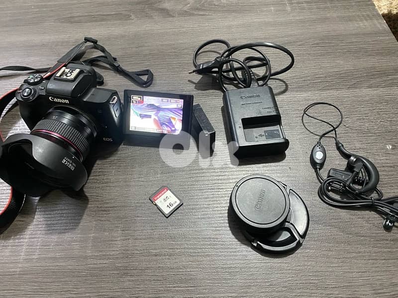 canon m50 + lens + mic + bag 2