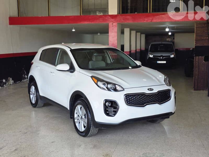 Kia Sportage 2018 4wd Low km Top car clean car fax 0