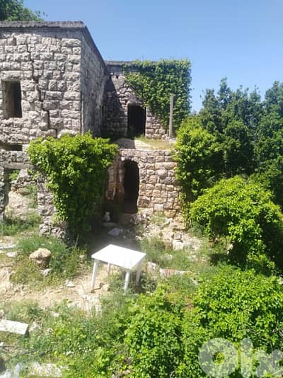 أرض للبيع في شحتول Land for sale in Chahtoul