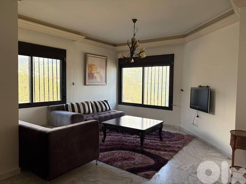 4 bedrooms apartment for rent - Adma 0