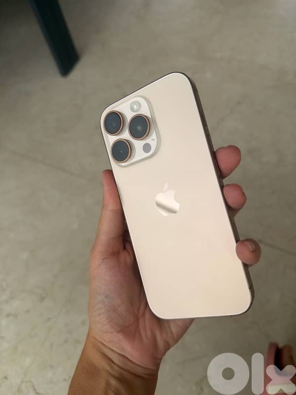 iphone 16 pro pink good condition 0