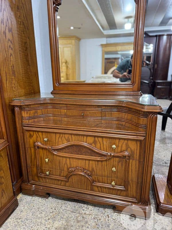 اوضة نوم خشب زان ولاتي كلا ملبسة قشرة سنديان 4