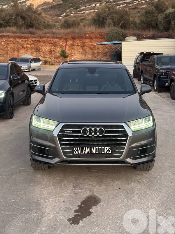 Audi Q7 2017 0