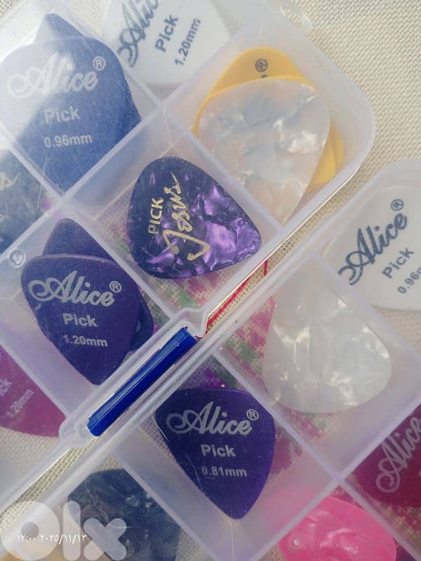 ريش غيتار بأفضل الأسعار  جنلة ومفرق 2