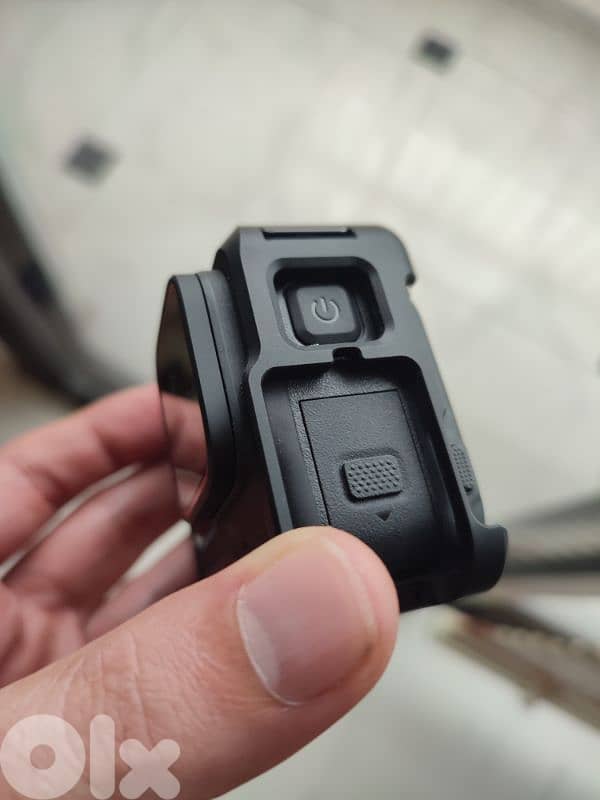 Barely used Insta360 Ace Pro with accessories 3