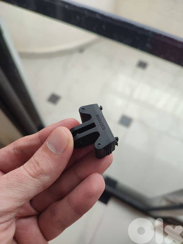 Barely used Insta360 Ace Pro with accessories 4