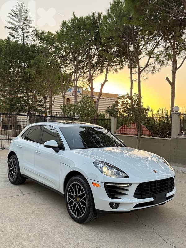 Porsche Macan S 2017 0