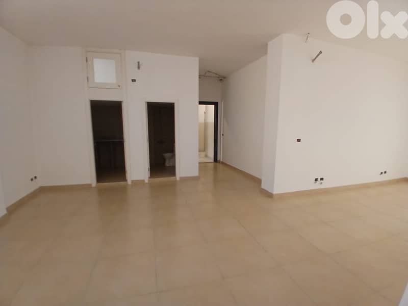 ZE25-4524 Office 125 m² for Sale – Corniche Mazraa 0