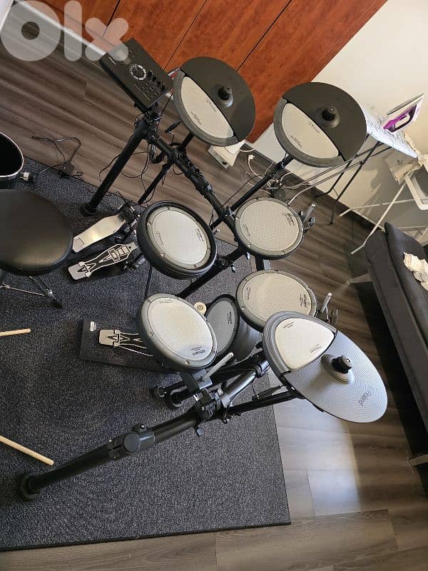 roland uktra quiet drums 3