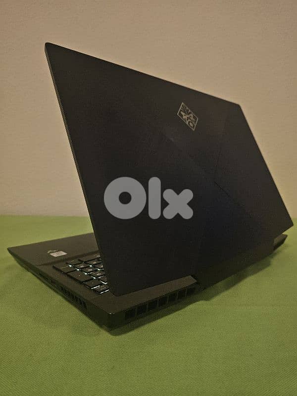HP omen 32GB ram -  17" screen - RTX 2070 8GB 3