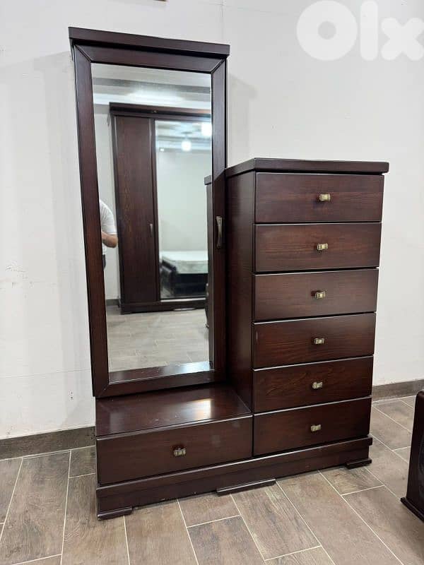 اوضة نوم خشب زان ولاتي ملبسة قشرة سحاب ودرف مع فرشة 5