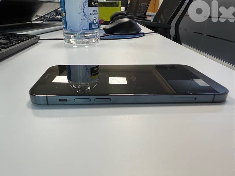 Iphone 12 Pro - 256GB - Used like New - Mint Condition 1