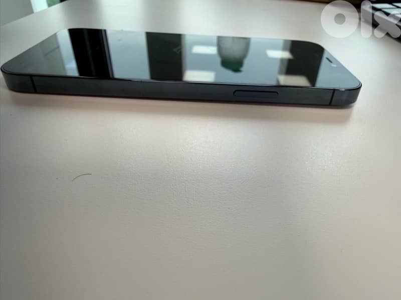 Iphone 12 Pro - 256GB - Used like New - Mint Condition 2