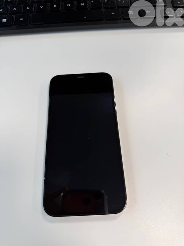 Iphone 12 Pro - 256GB - Used like New - Mint Condition 6