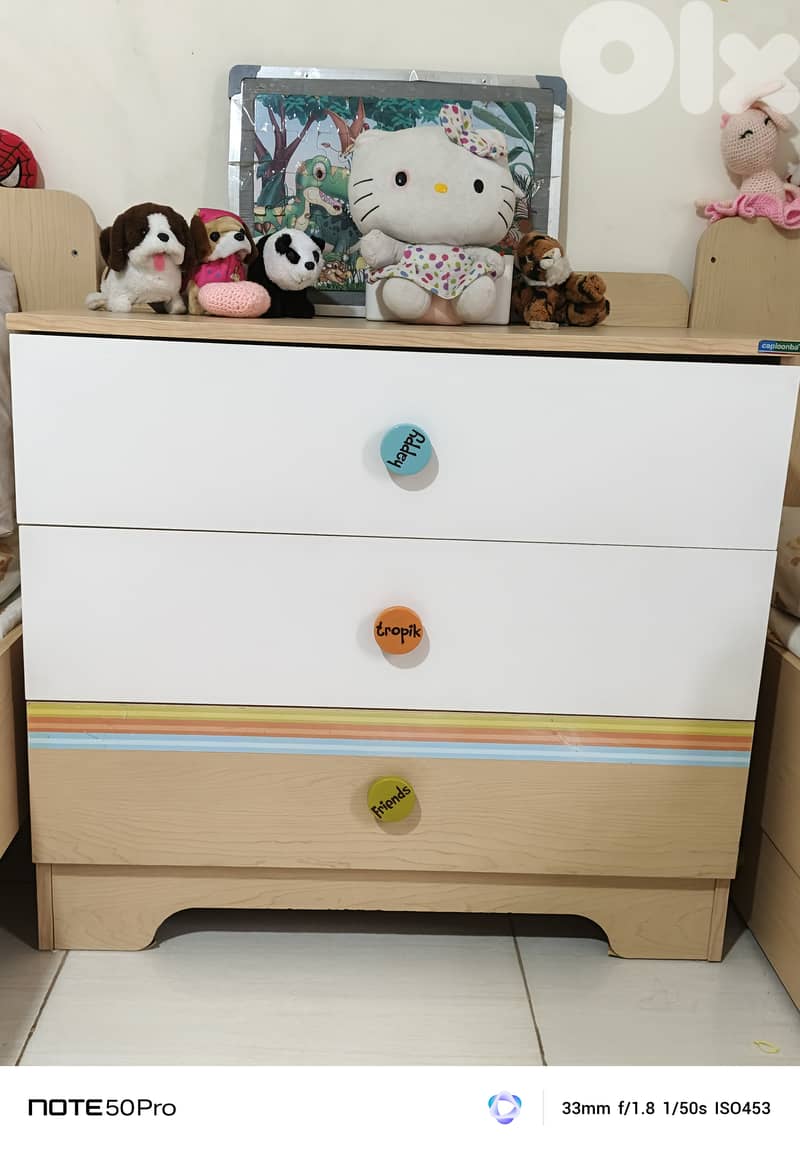 w bed room used welde kl ta5et fe 3 jawarer ma3 lferech 2