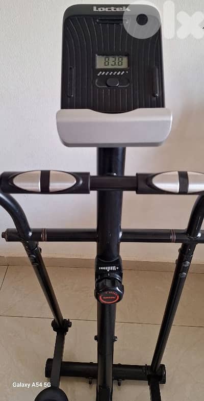 Elliptical loctek jdide b 100$