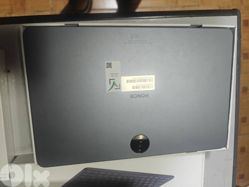 honor pad 9 256 16 rams full box 5