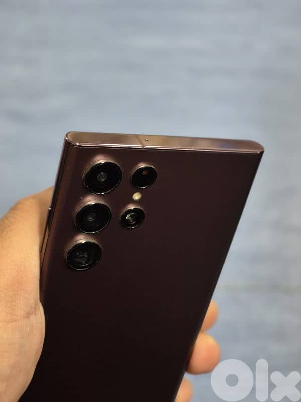 Samsung S22 Ultra 12+12 RAM 256GB 2