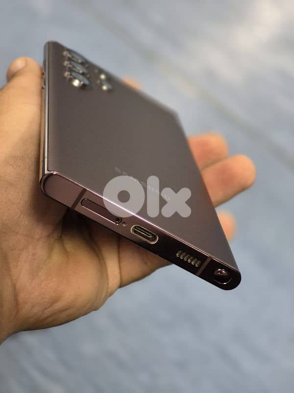 Samsung S22 Ultra 12+12 RAM 256GB 3