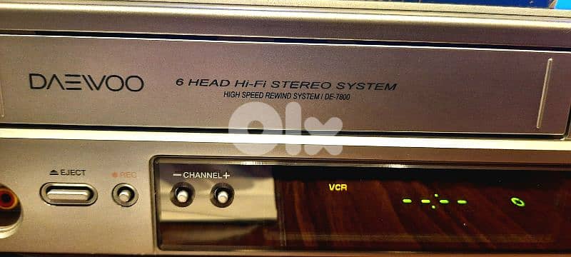 Daewoo Video VHS / DVD Combo  DE-7800 DQT 6 Head Hi-Fi 7