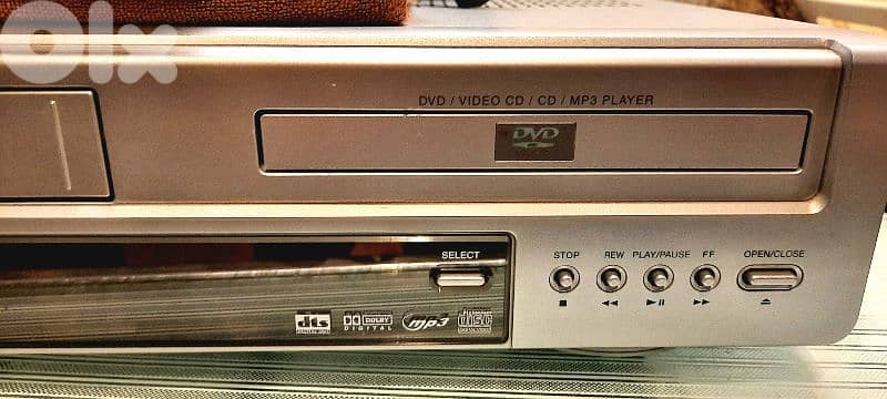 Daewoo Video VHS / DVD Combo  DE-7800 DQT 6 Head Hi-Fi 9