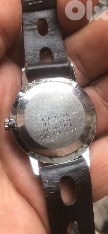 ساعة  سويسرية انتيك 1