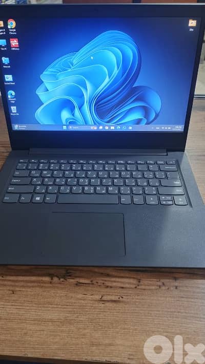 Lenovo V14 i5 10th (like new)
