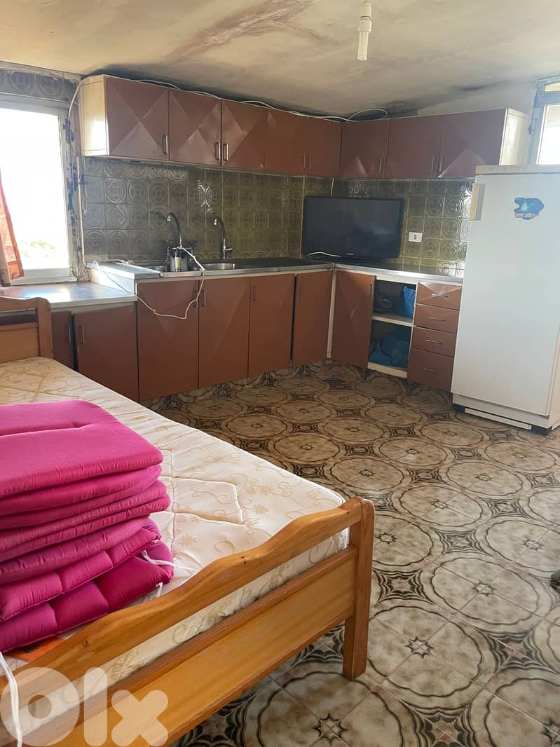 Building for Sale in Aley – Ras El Jabal  بناية في عاليه – طريق راس ال 8