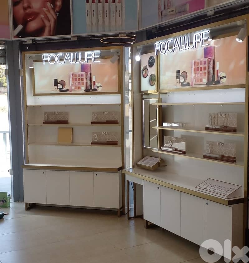 Store stands 4 pcs 0