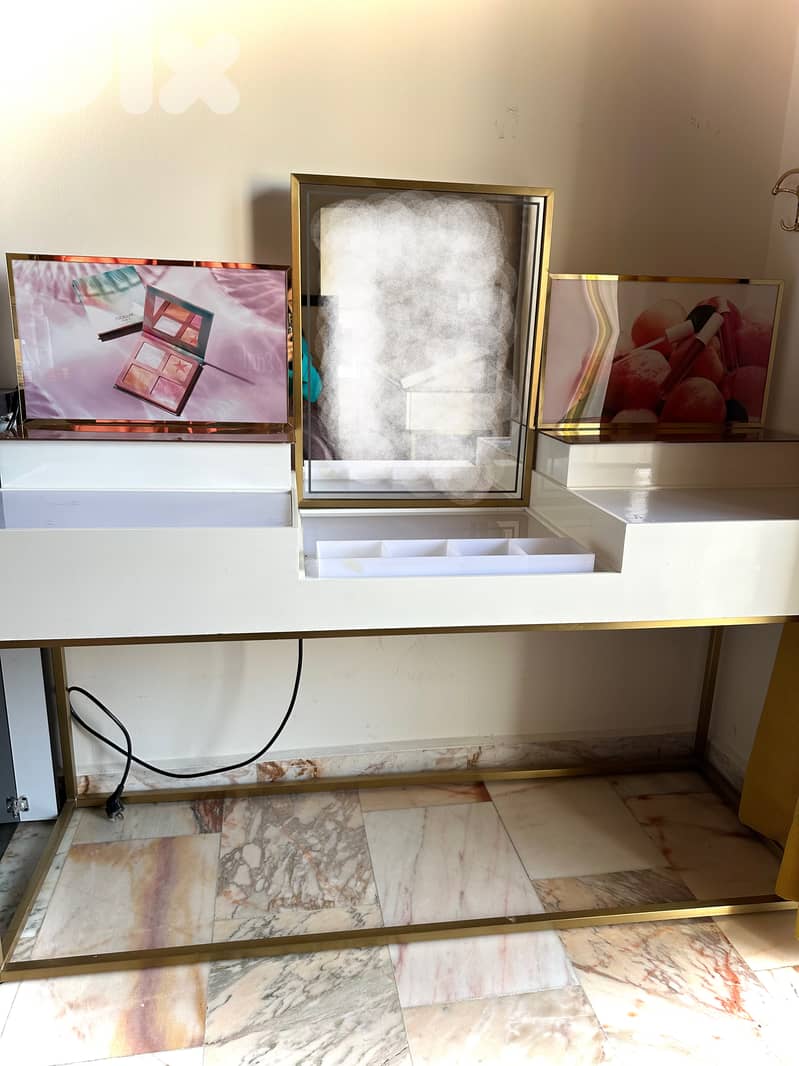 Store stands 4 pcs 4