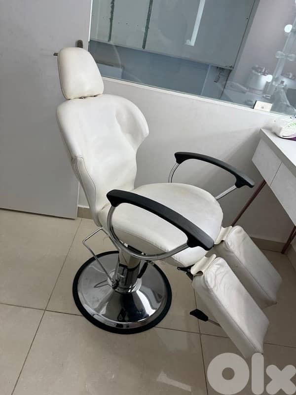 salon furniture and decoration 0