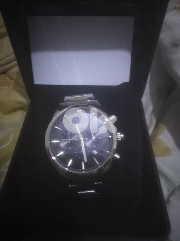 ٣ ساعات للبيع 2