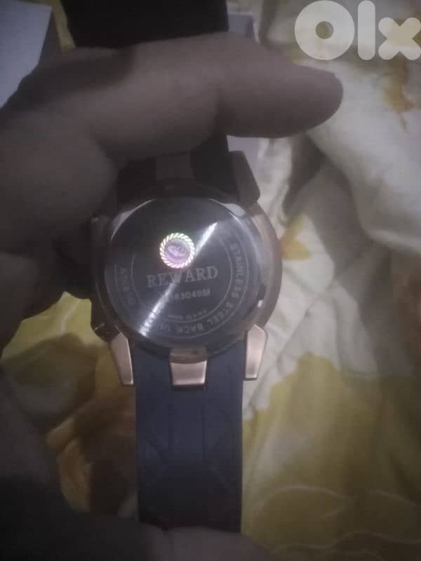 ٣ ساعات للبيع 6