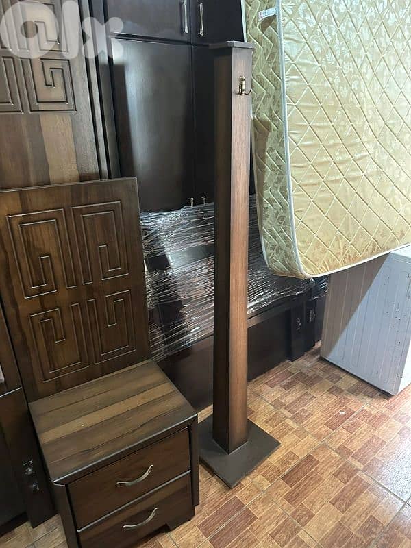 اوضة نوم شغل توصاية ملبسة قشر افركيه شبه جديدة 5