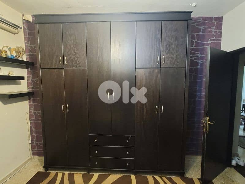 غرفة نوم كاملة مستعملة 0