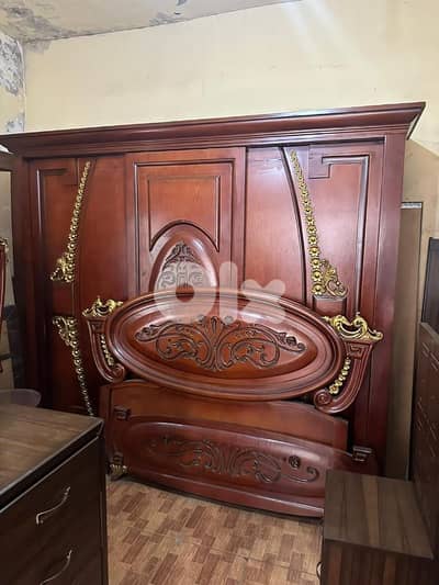 اوضة نوم ملكية مصرية خشب زان ولاتي كلا ملبسة قشرة زان سحاب