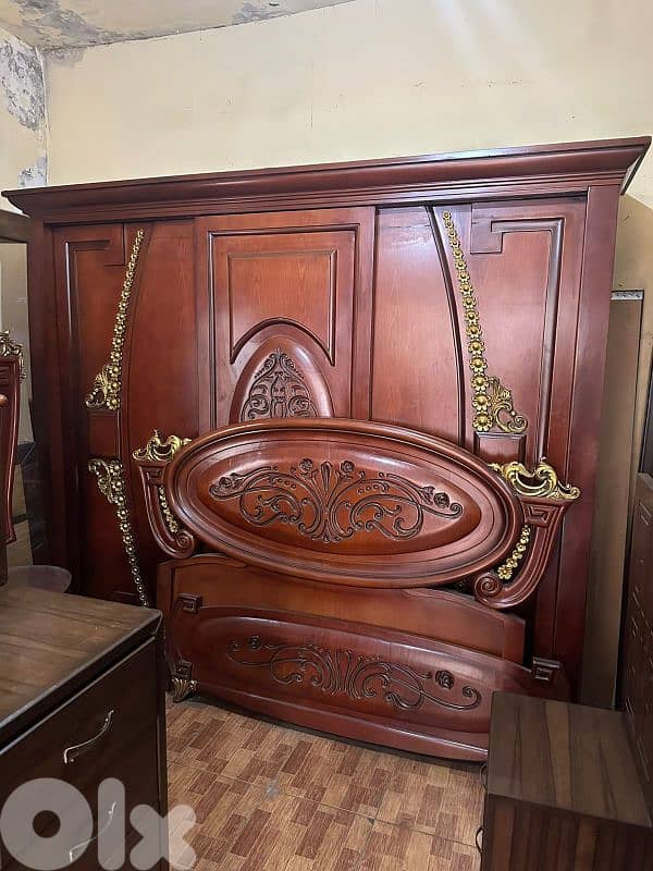 اوضة نوم ملكية مصرية خشب زان ولاتي كلا ملبسة قشرة زان سحاب 2