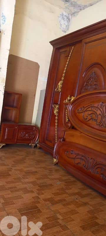 اوضة نوم ملكية مصرية خشب زان ولاتي كلا ملبسة قشرة زان سحاب 7