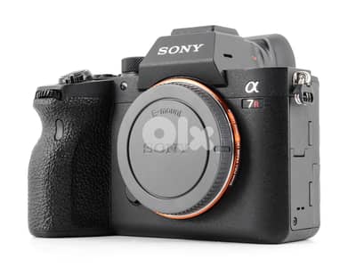 Sony A7r IV perfect condition + Sony f1.8/35mm lens + Sandisk Ex 128GB