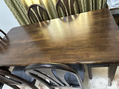 Dinning room 8 seats very good condition