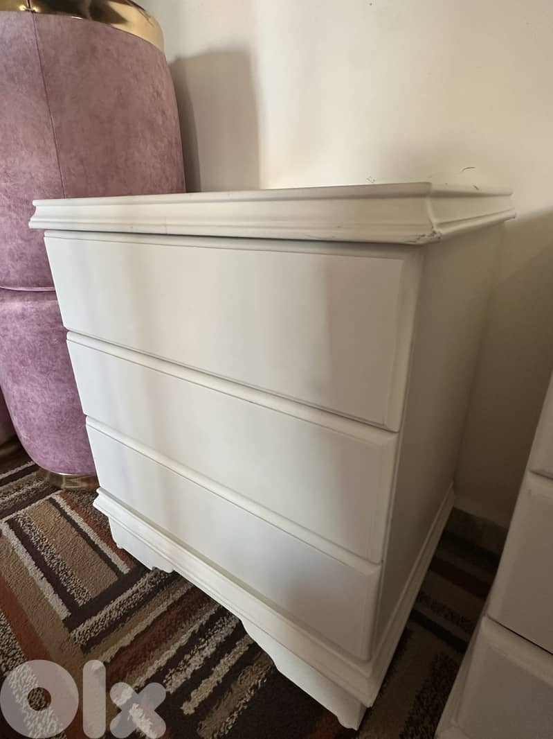 Dresser and bedside table 1