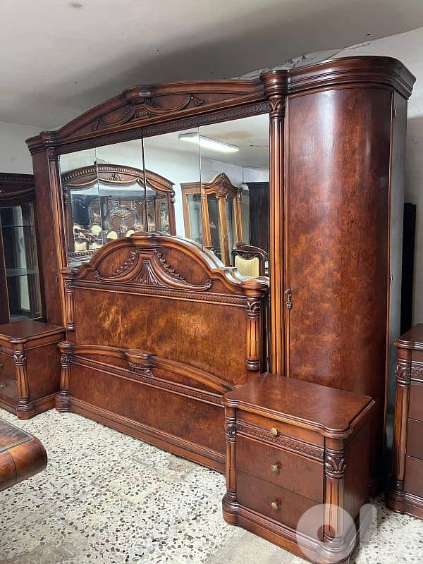 اوضة نوم شغل توصاية خشب زان ولاتي كلا ملبسة قشر 1