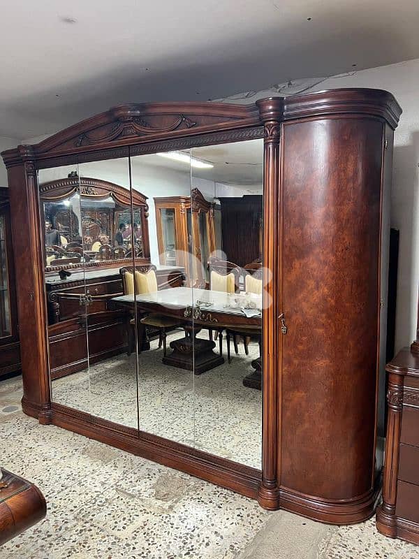 اوضة نوم شغل توصاية خشب زان ولاتي كلا ملبسة قشر 9