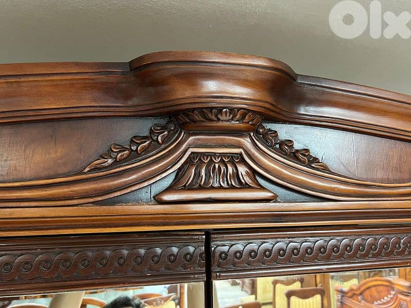 اوضة نوم شغل توصاية خشب زان ولاتي كلا ملبسة قشر 14