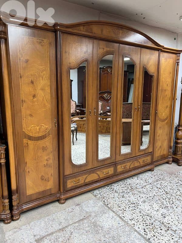 اوضة نوم خشب زان ولاتي كلا ملبسة قشر 3